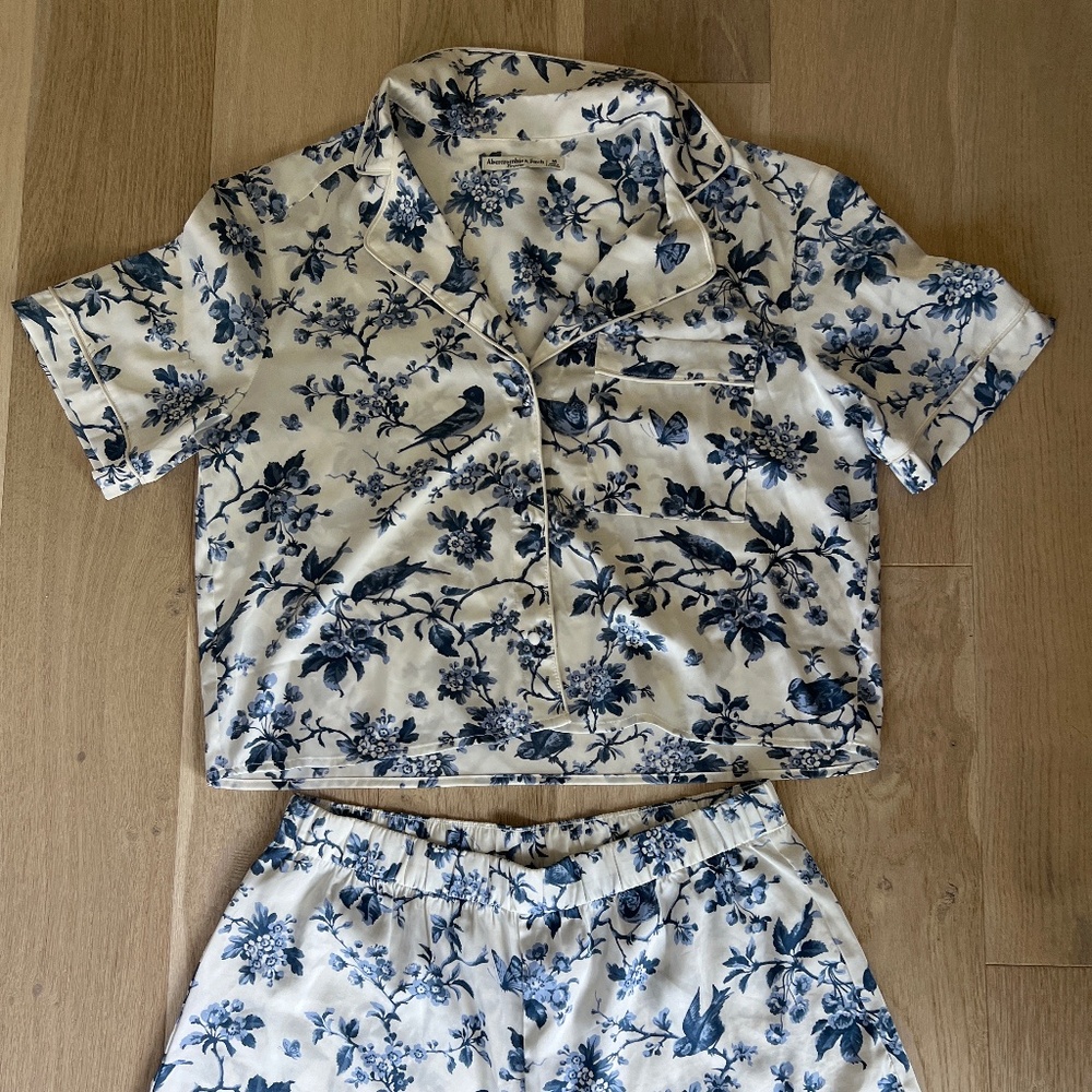 Abercrombie & Fitch sleepwear set